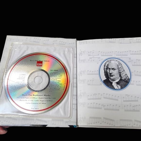 J.S. Bach Book‎ and CD Keyboard Works NWOT - Picture 3 of 7